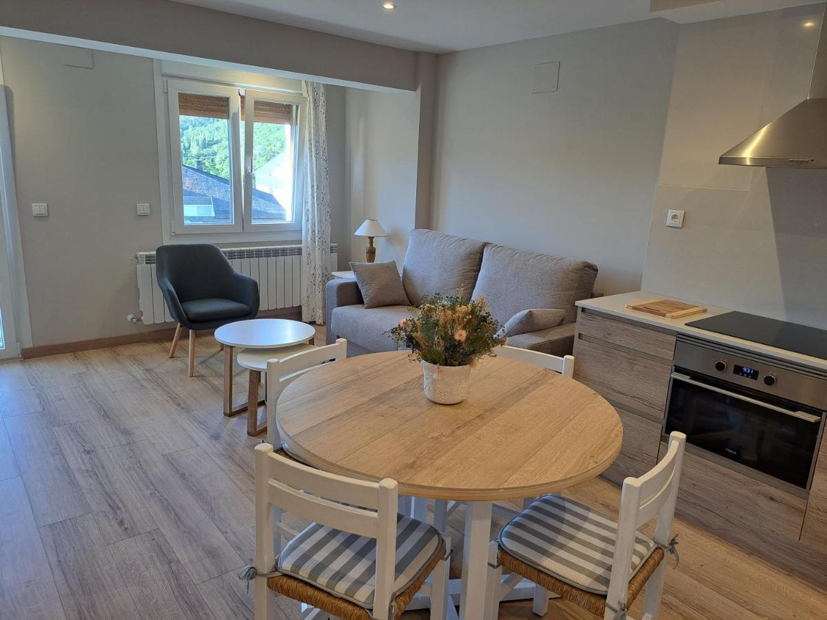 Apartamento Casa Coti บีเอสกัส ภายนอก รูปภาพ